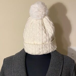 Aerie Cream Cable Knit Beanie with Faux Fur pompom